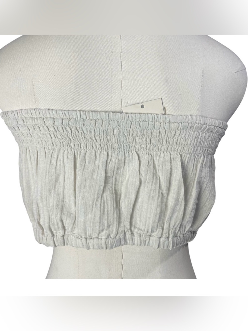 Smocked strapless tube top Crinkle Gauze Tube Top tan/beige Size: Small - Picture 5 of 9